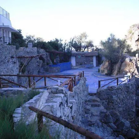 Baia Di Imminens Mari