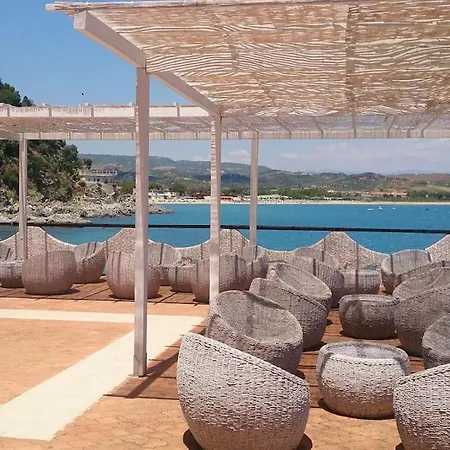 Apartment Baia Di Imminens Mari Copanello